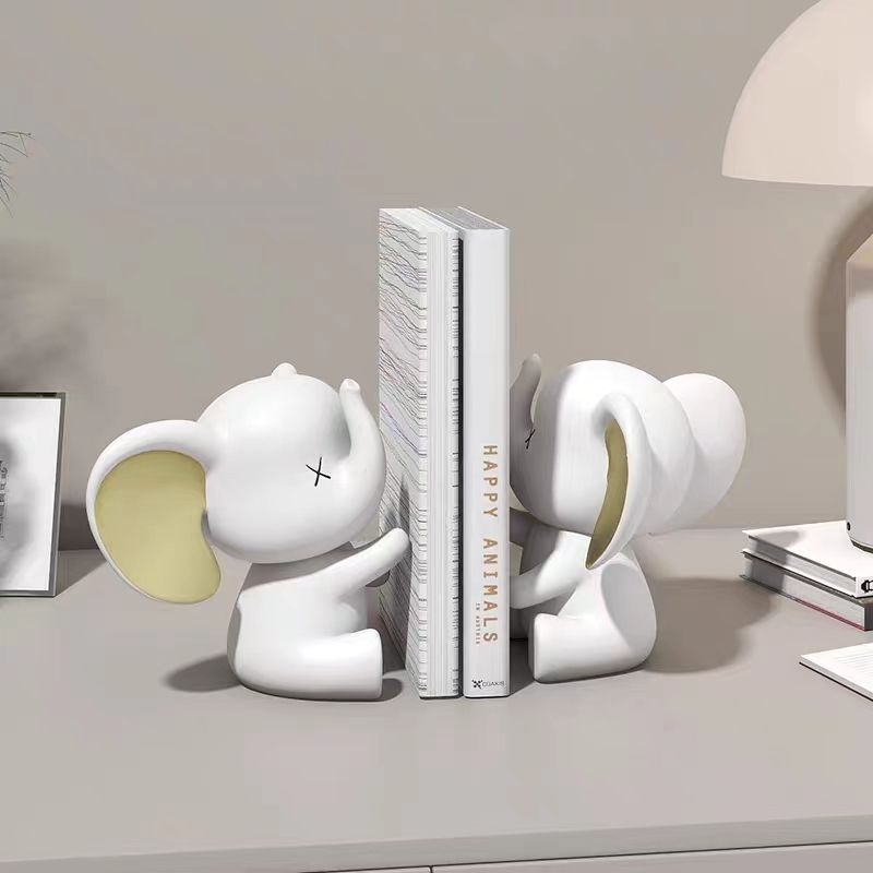 코끼리 포옹 장식품 만화 코끼리 조각상 인형 방 장식  - Resin Art Wedding Gift 리뷰 및 가격